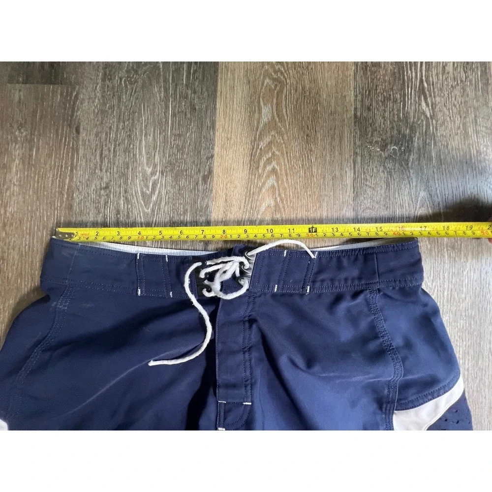 Oakley Board Shorts Mens 33 Navy Blue Y2K Surf Swim Trunks